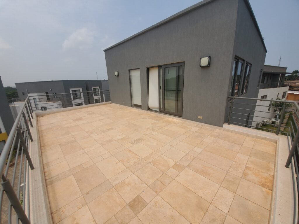 294bedroom-detached-townhouse29-scaled