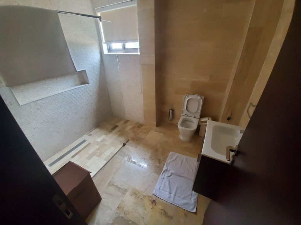 4bedroom-detached-townhouse14-scaled