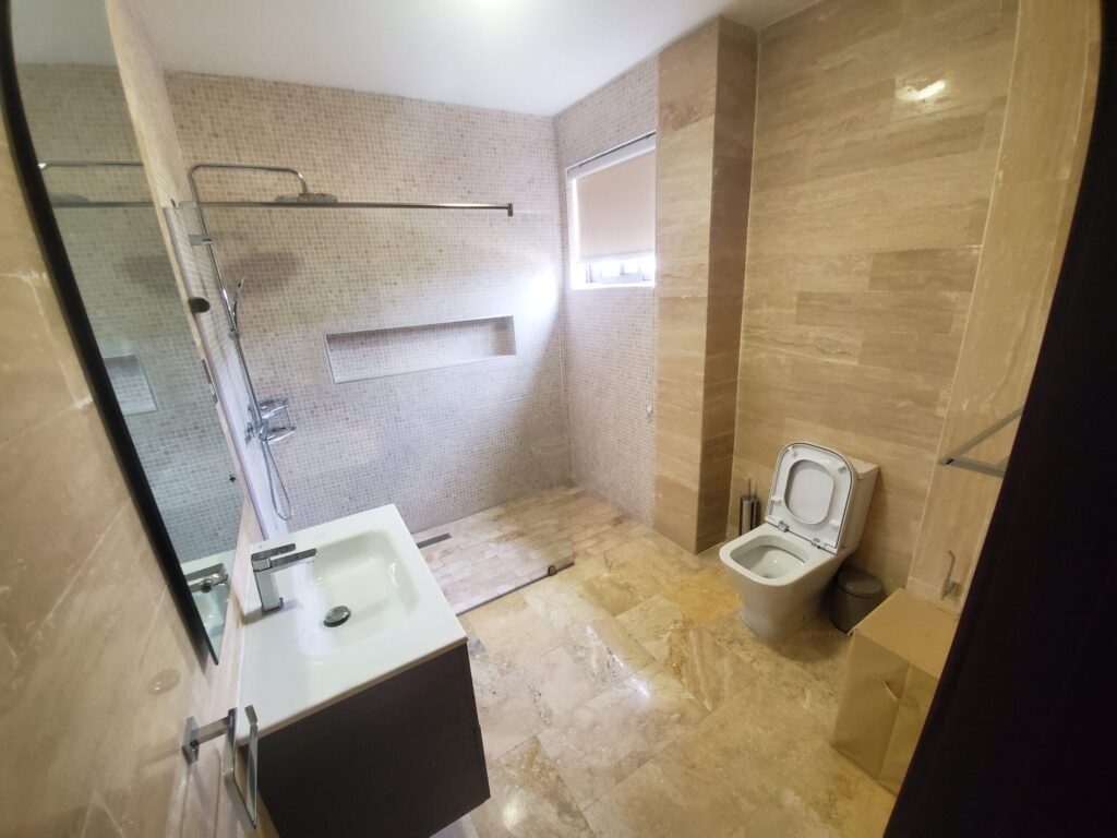 4bedroom-detached-townhouse20-scaled