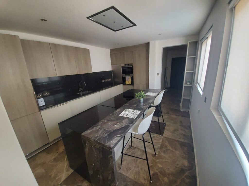 4bedroom-detached-townhouse7-scaled