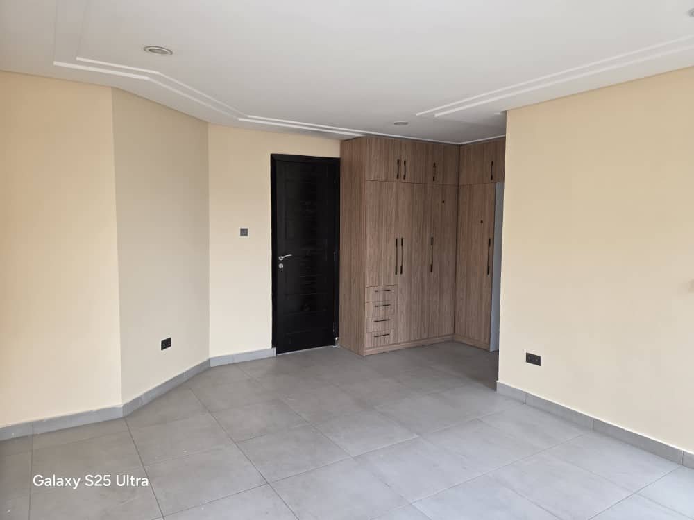 PHOTO-2026-01-15-10-31-28 2