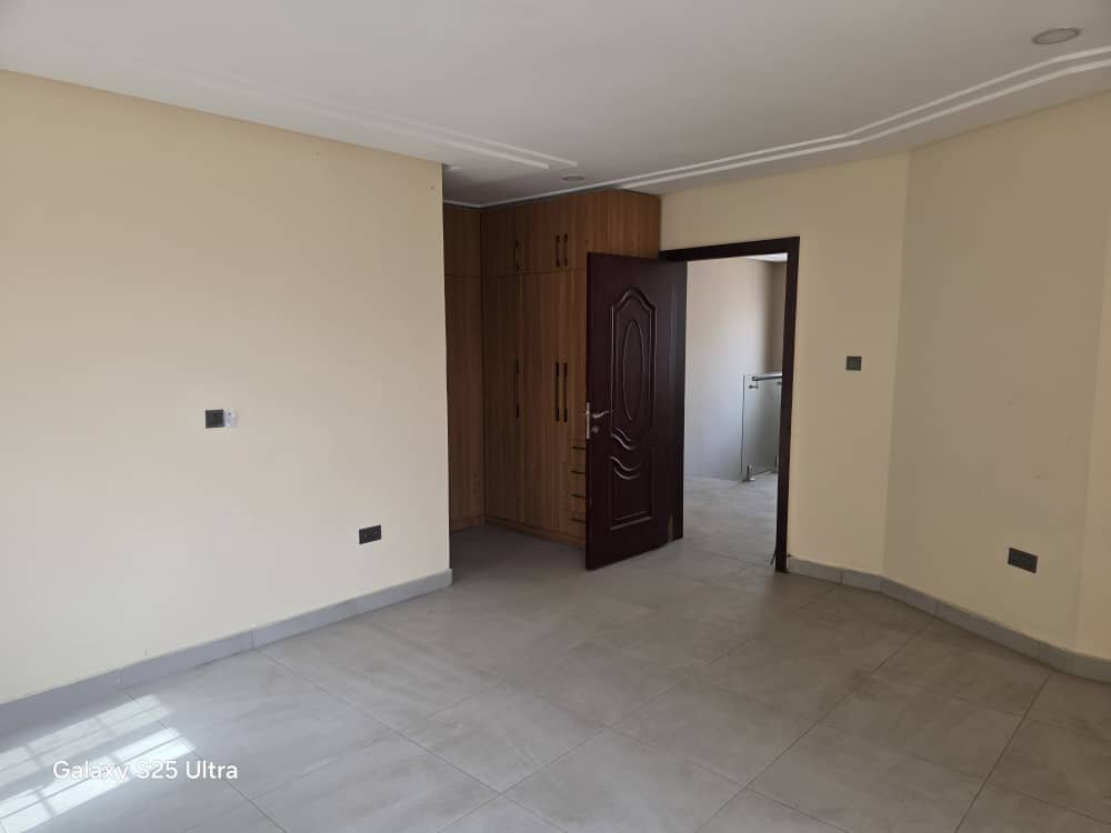 PHOTO-2026-01-15-10-31-46 2