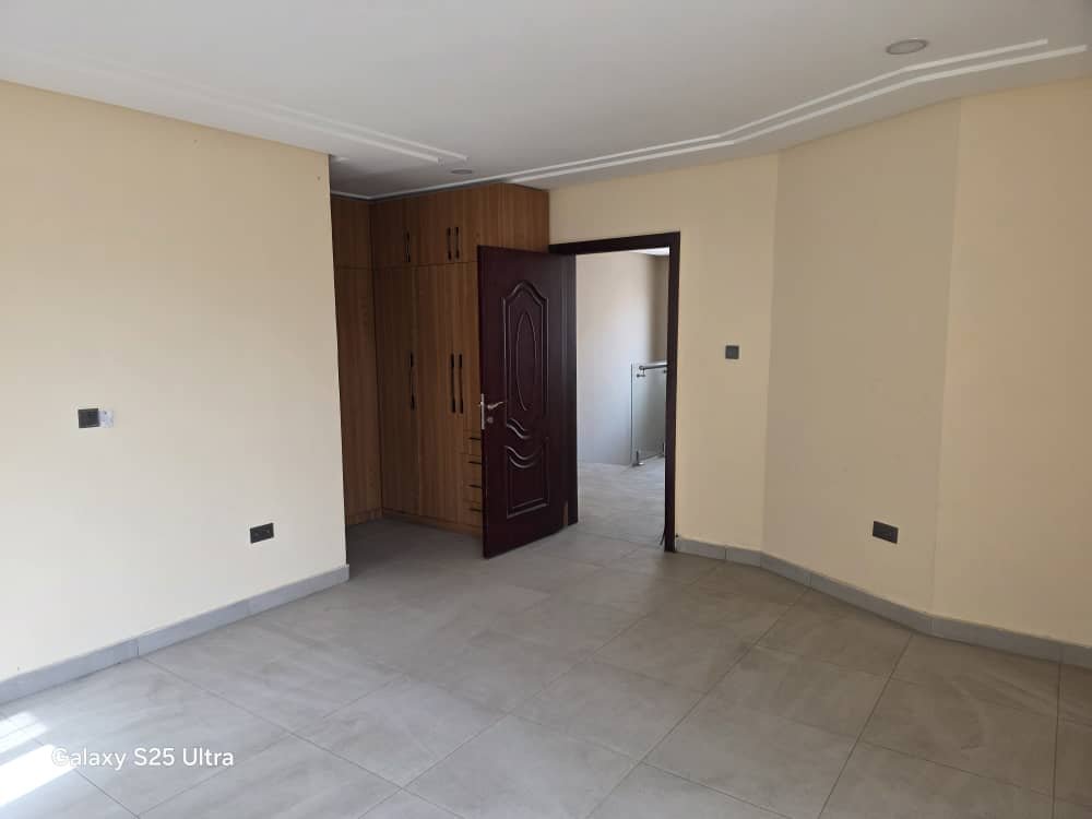 PHOTO-2026-01-15-10-31-47 2