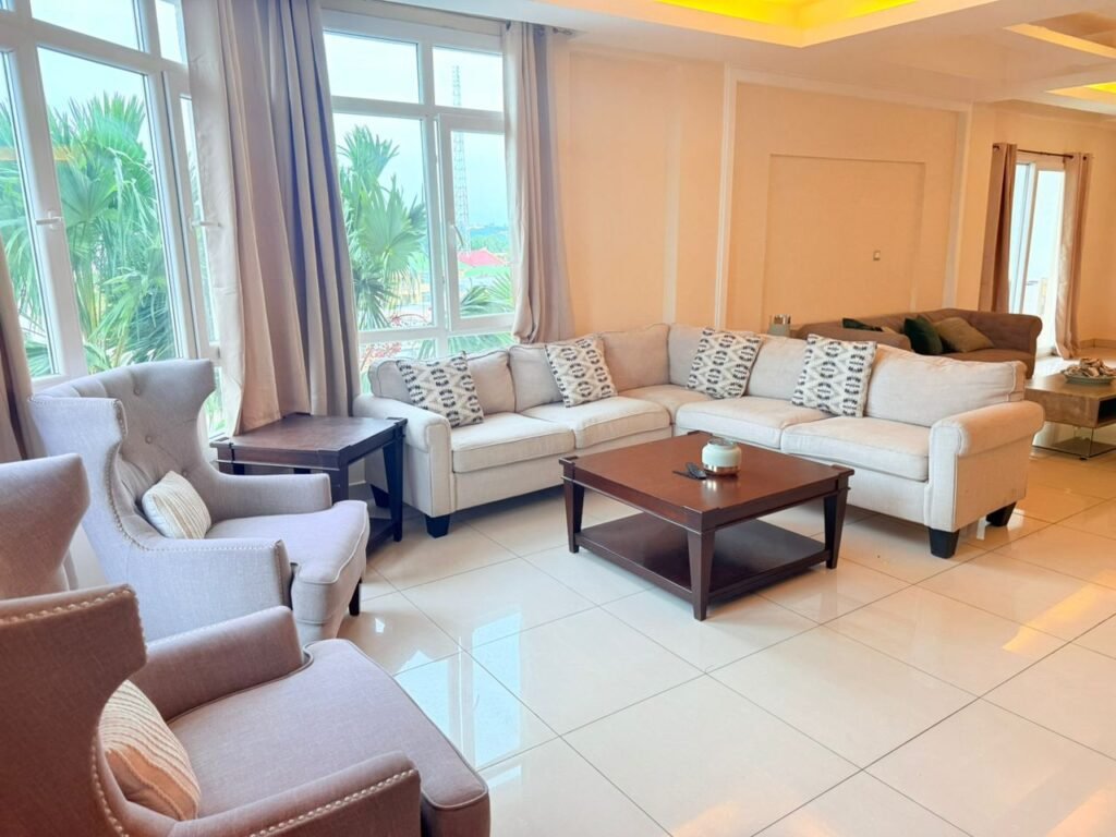 WhatsApp Image 2025-06-09 at 10.06.16 PM (1)