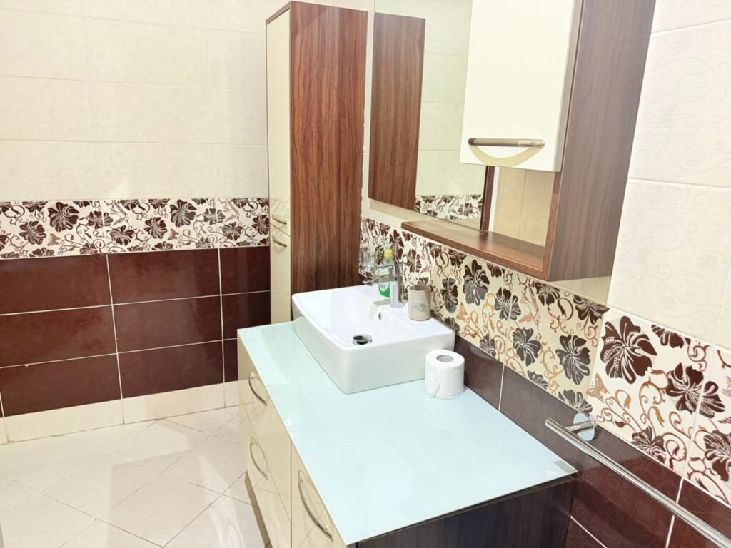 WhatsApp Image 2025-06-09 at 10.06.29 PM (1)