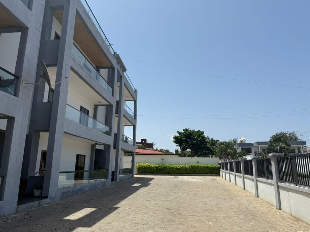 WhatsApp Image 2025-06-09 at 10.07.16 PM (1)