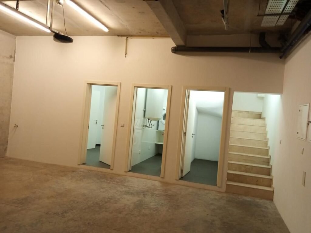 WhatsApp Image 2025-08-25 at 12.05.14 PM (1)