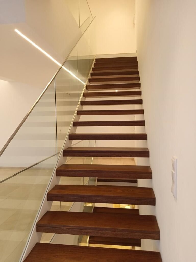 WhatsApp Image 2025-08-25 at 12.05.18 PM (2)