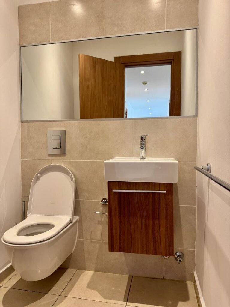 WhatsApp Image 2025-08-29 at 4.03.09 PM (3)